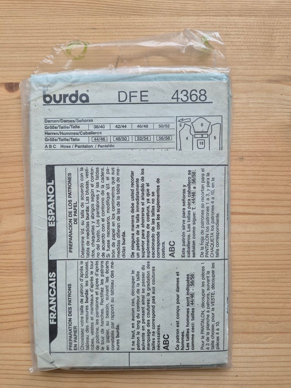 Cartamodelli: Schnittmuster Burda: Clown-Kostüm – Usato da Büttikon AG venduto da Annale 1