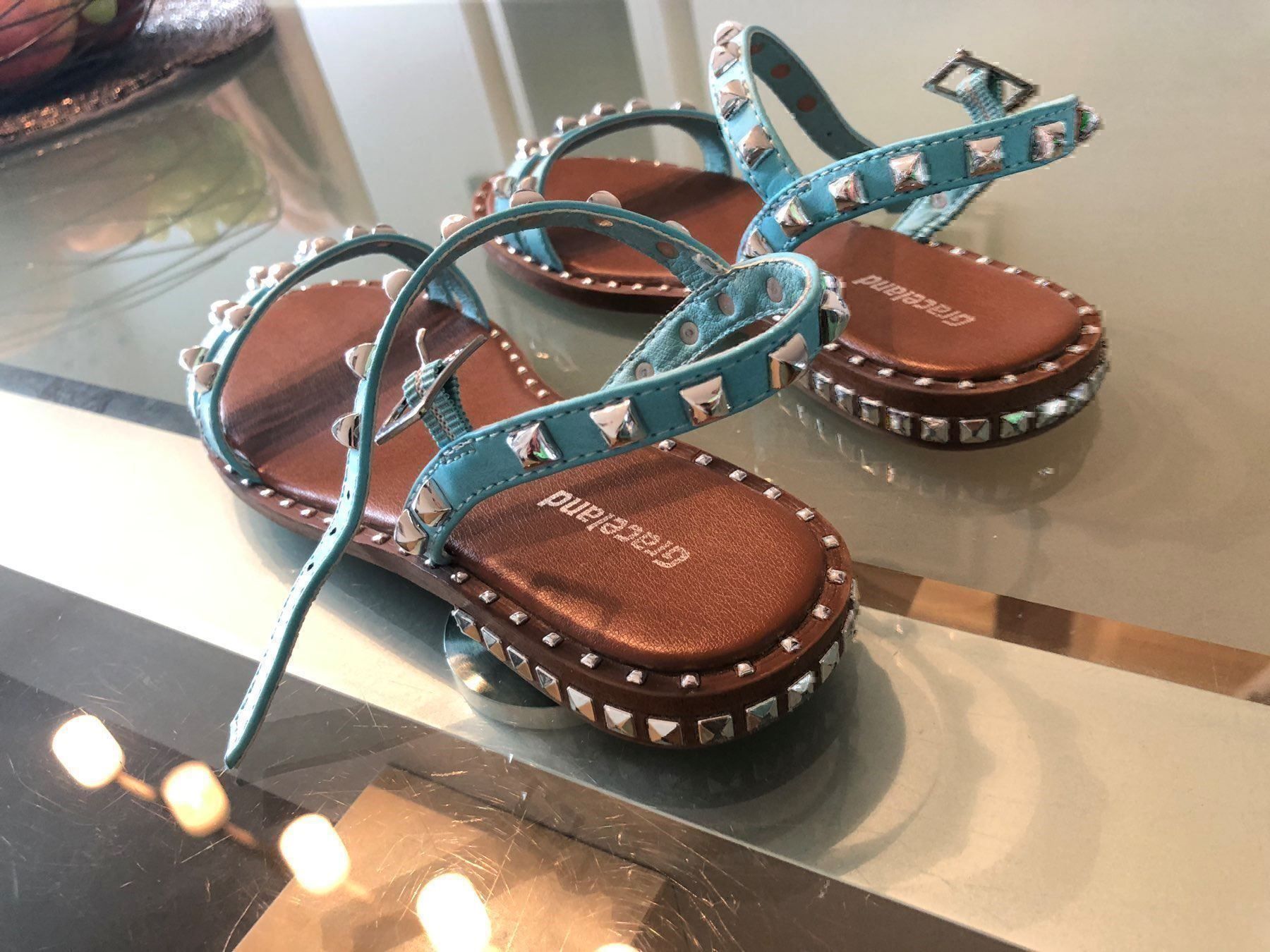 Scarpe per ragazze: Sandalen Größe: 32 – Usato da Volketswil venduto da Latinozh5 1