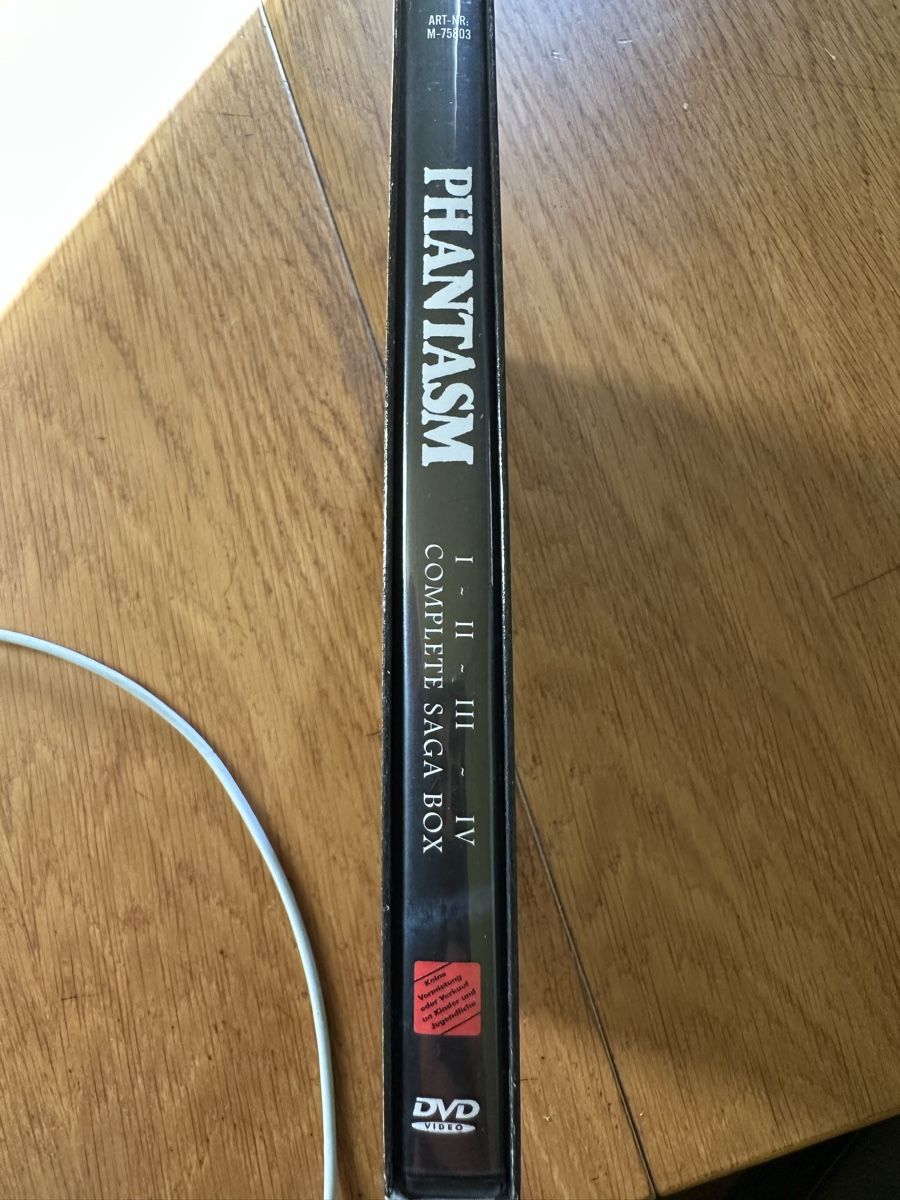 Tutti i DVDs: Phantasm 1-4 uncut box im Schuber dvd – Usato da Benken ZH venduto da Audi-erich 2