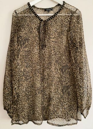 Bluse in Animal-Print, Gr. M