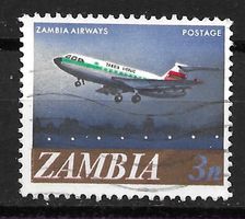 Sambia 1968: Verkehrsflugzeug der Zambia Airways bei Nacht