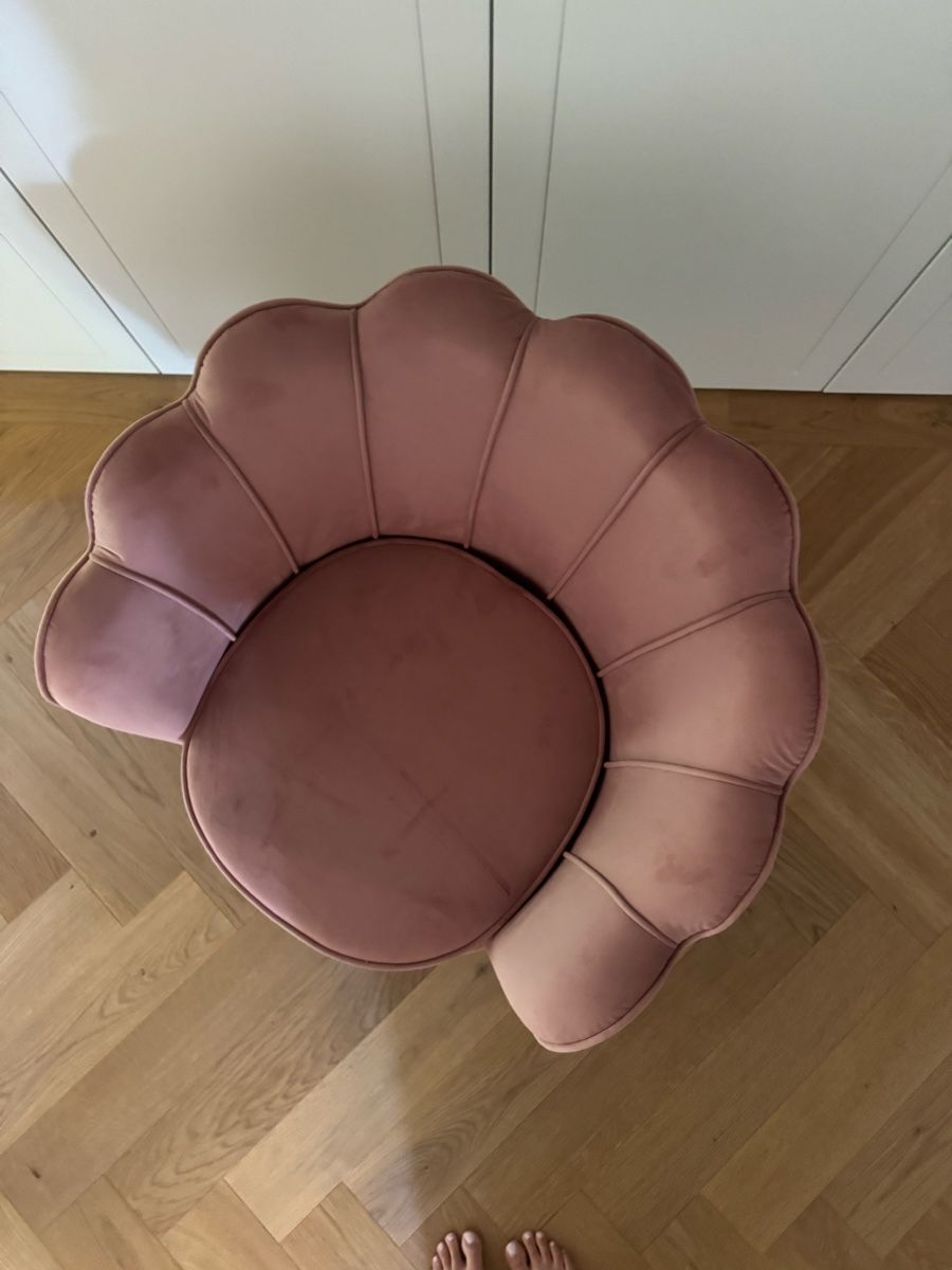 Poltrone: Sessel rosa Muschelform Samt gepolstert  – Usato da Zürich venduto da milenaxx 2