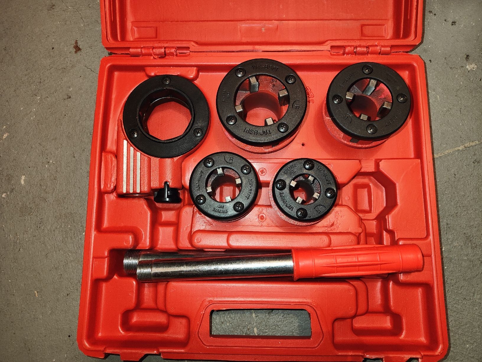 Rothenberger Tous les outils: Rothenberger Industrial Gewindeschneid Set – Neuf (Voir description) à Wil SG par Freaktaler1893