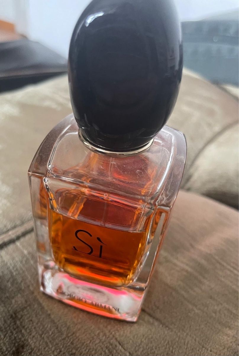 Armani Profumi & Eau de Toilette: Armani Parfum Si – Usato da Kilchberg ZH venduto da Suisse500 1