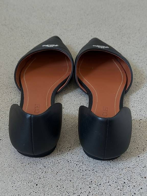 Scarpe da donna: Schuhe  – Usato da Frauenfeld venduto da Jessy_kardakova 1