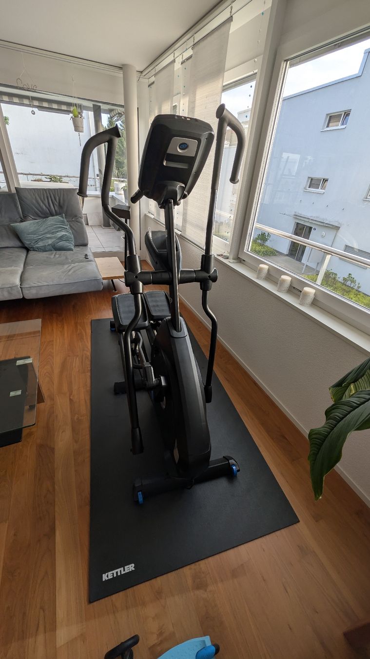 Nautilus Vélos d'appartement: Nautilus E628 Elipsentrainer – D'occasion à St.Gallen par virtale 1