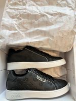 Guess Schuhe