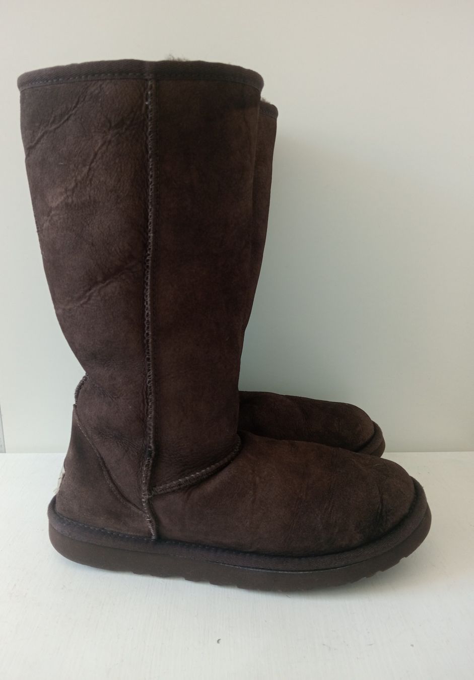 Scarpe per cavalli: UGG Australia Classic Gr. 38 Braun – Difettoso da Allschwil venduto da Evgeniia78 1