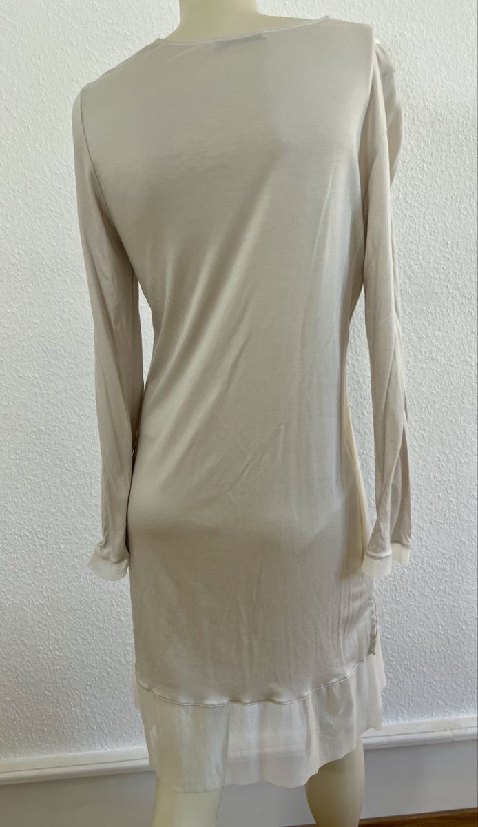 Vestiti: Louis Féraud Paris Nachthemd, Gr. 38, hellgrau, mit Spitze – Usato da Basel venduto da Bettybooo 4