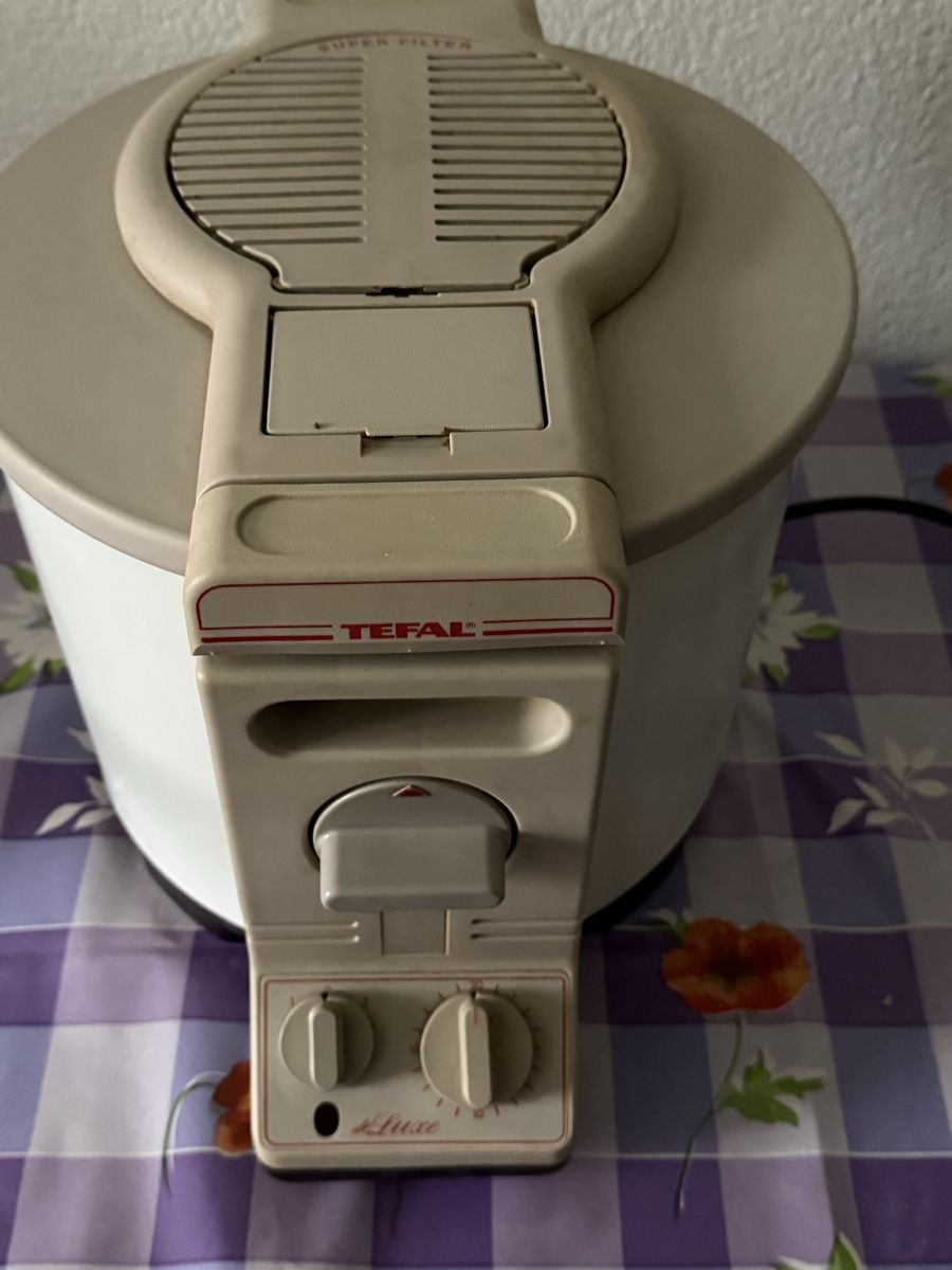 Tefal Elettrodomestici da cucina: Tefal Super Fritteuse De Lux – Usato da Dietikon venduto da cuciolo77 7