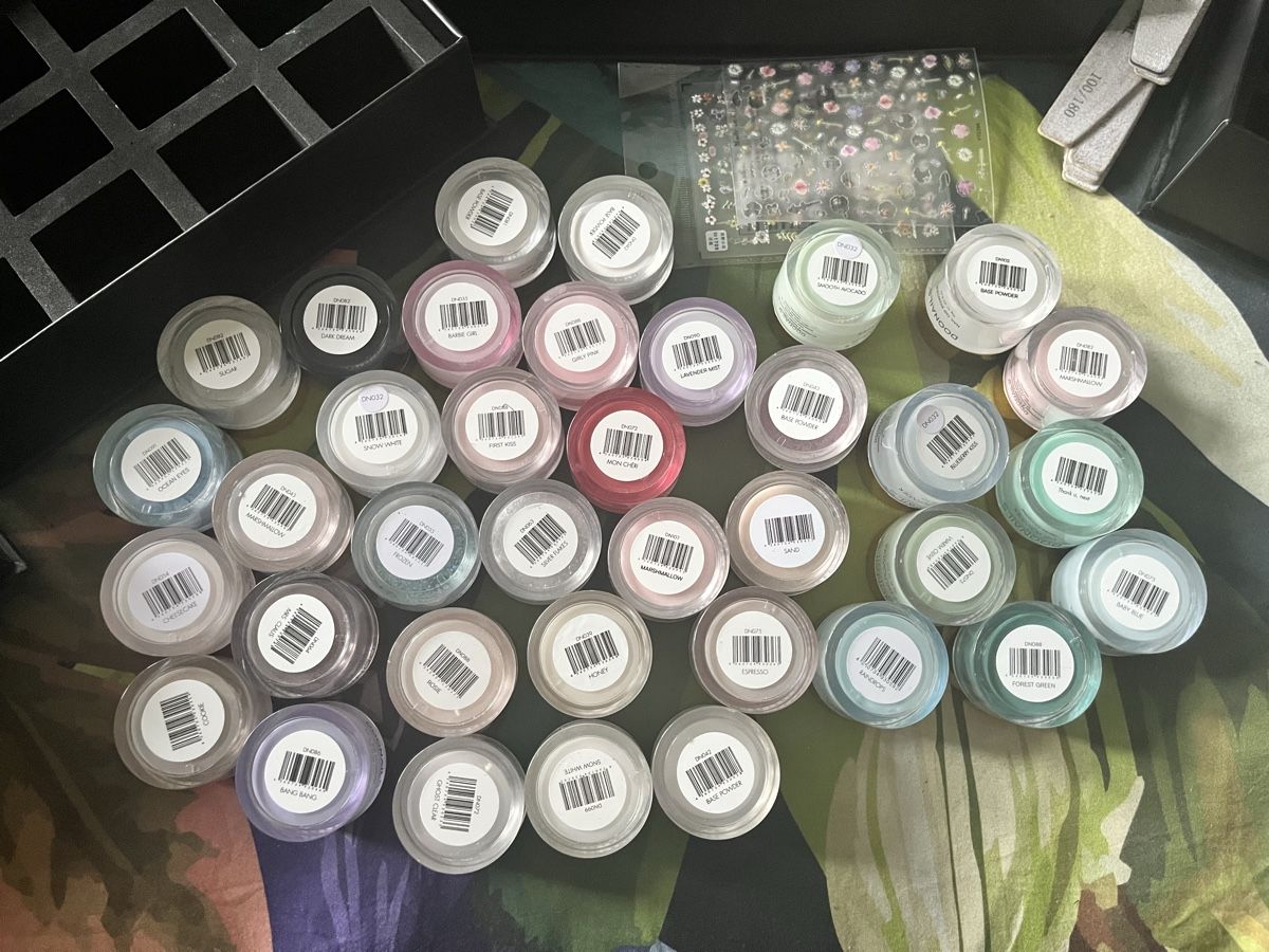 Unghie finte: Sehr großes DOONAILS Set – Usato da Hochdorf venduto da Forestgreen 1