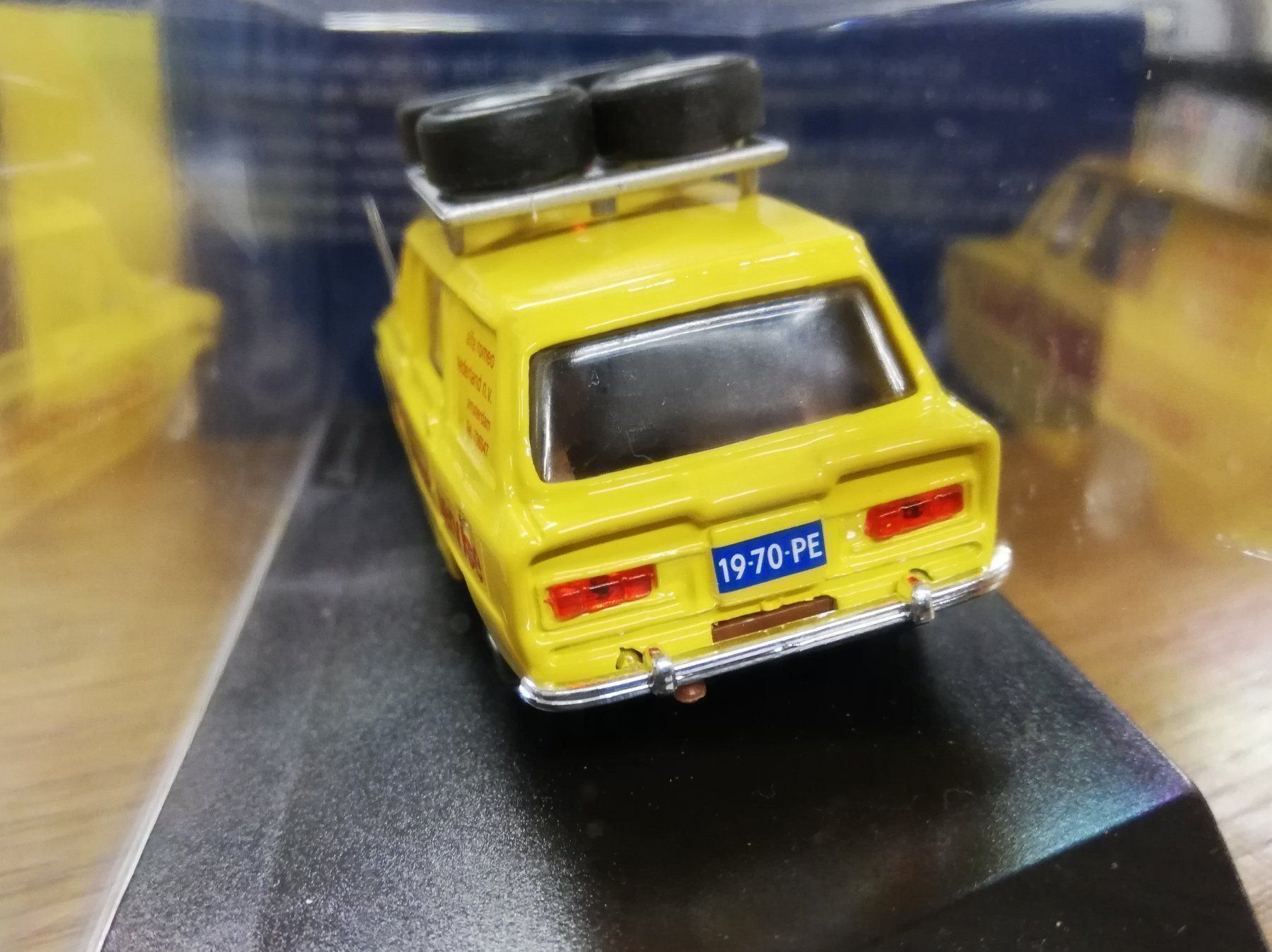 Alfa Romeo Modellini d'auto: Alfa Romeo Giulia Station Wagon Service – Usato da St. Gallen venduto da zorro_dc 1