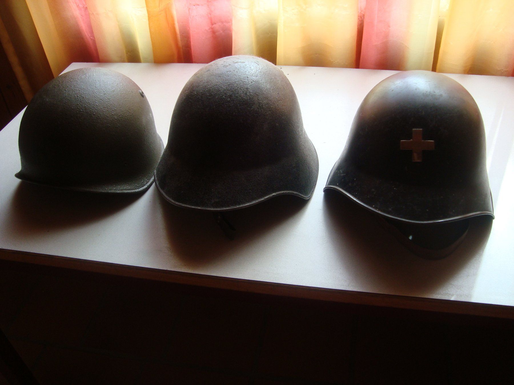 Uniformes & Effets: stahlhelme – D'occasion à Münsingen par Grabliechtli 1