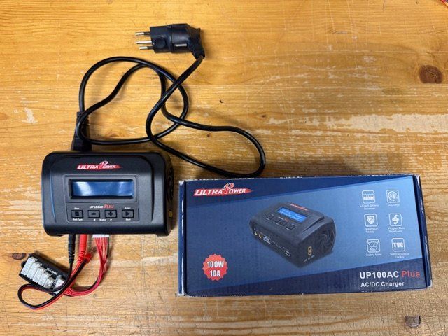 Batterie, Caricabatterie & Alimentatori: Ultra Power UP100AC Plus Ladegerät – Usato da Aesch ZH venduto da racer1