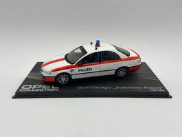 Atlas 101323 1:43 Opel Omega Kantonspolizei Zürich