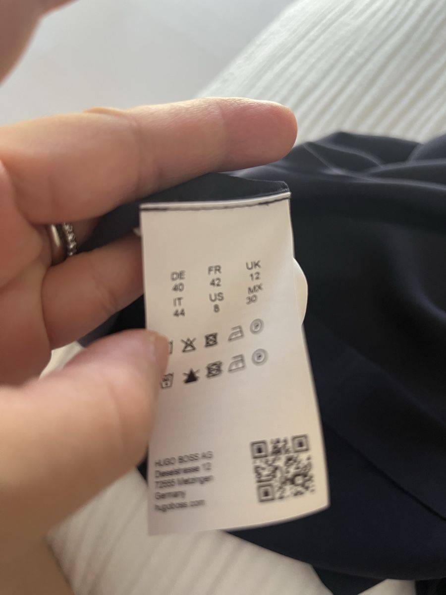 Hugo Boss Camicette: BOSS Blouse dark blue size 40  – Usato da Esslingen venduto da Yanafuchs 2