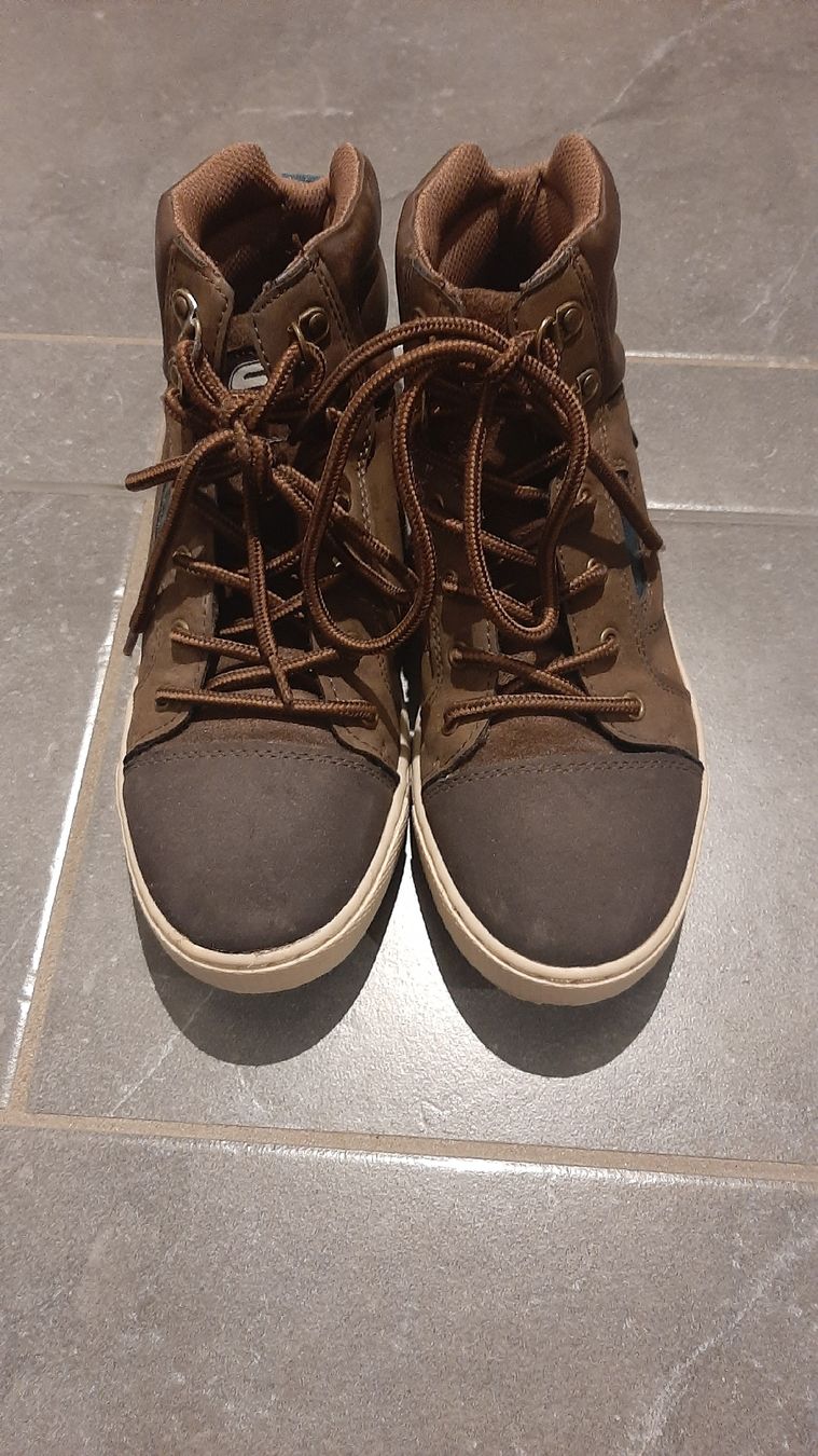 Skechers Scarpe per ragazzi: Skechers Halbschuh Grösse 36 – Usato da Dübendorf venduto da Luuuusmeitli12 1