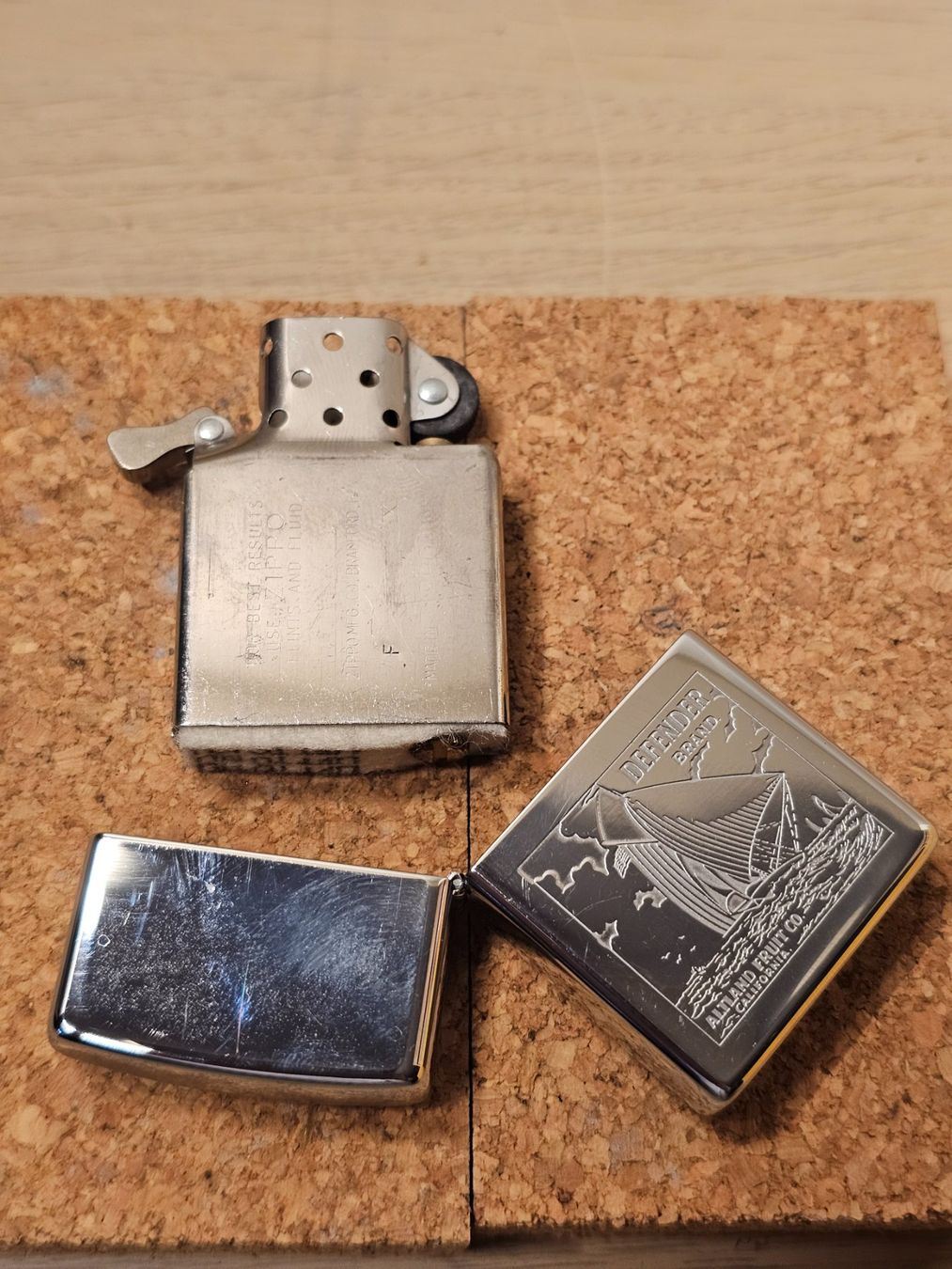 Zippo Accendini: Zippo Defender Brand Altland Fruit Co. – Usato da Genève venduto da Djoff 3