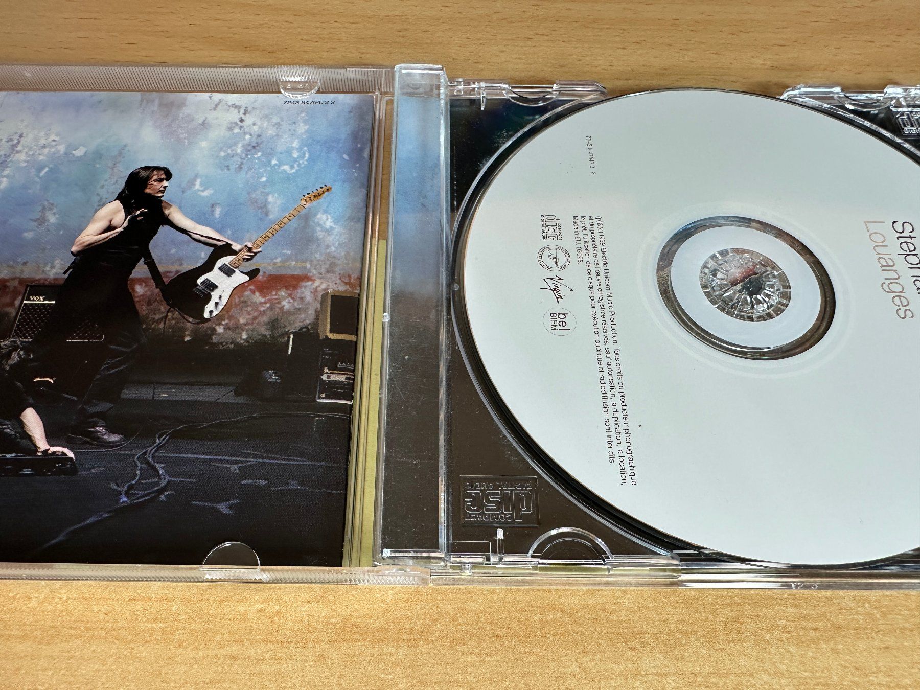 CD: V1 Stephan Eicher – Louanges – Usato da Rikon im Tösstal venduto da Alpenmutz 2