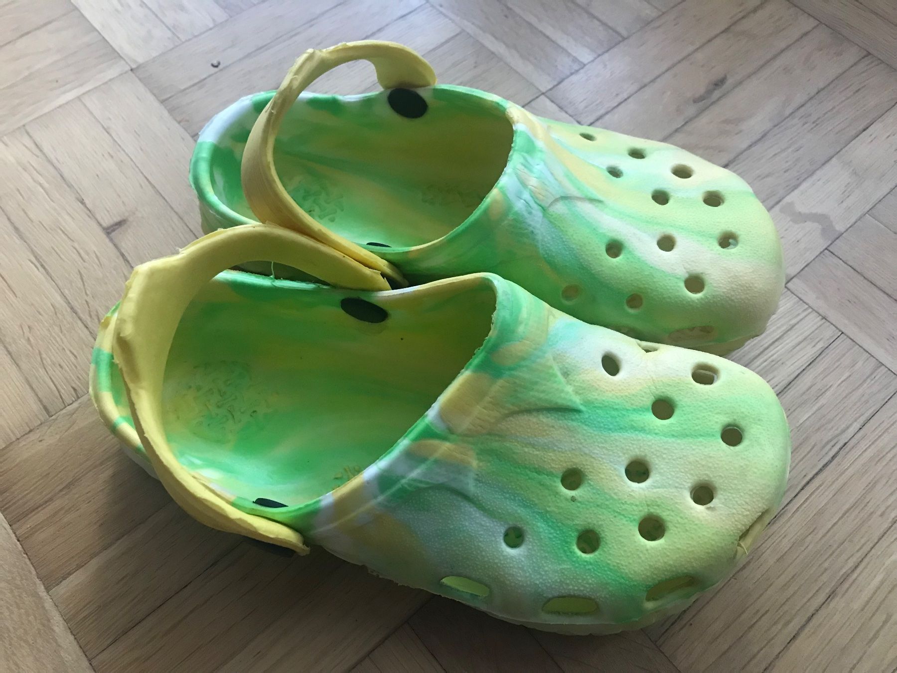 Scarpe per ragazzi: Badeschuhe ca Grösse 29 – Usato da Emmenbrücke venduto da Hathor123 1