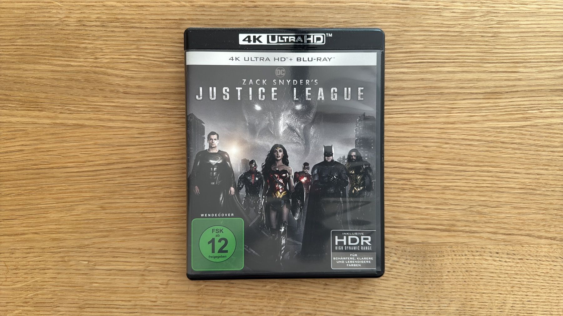 Tutti i DVDs: Zack Snyder's Justice League - 4K UHD Blu-Ray – Usato da Wallisellen venduto da Art_Vendorlay