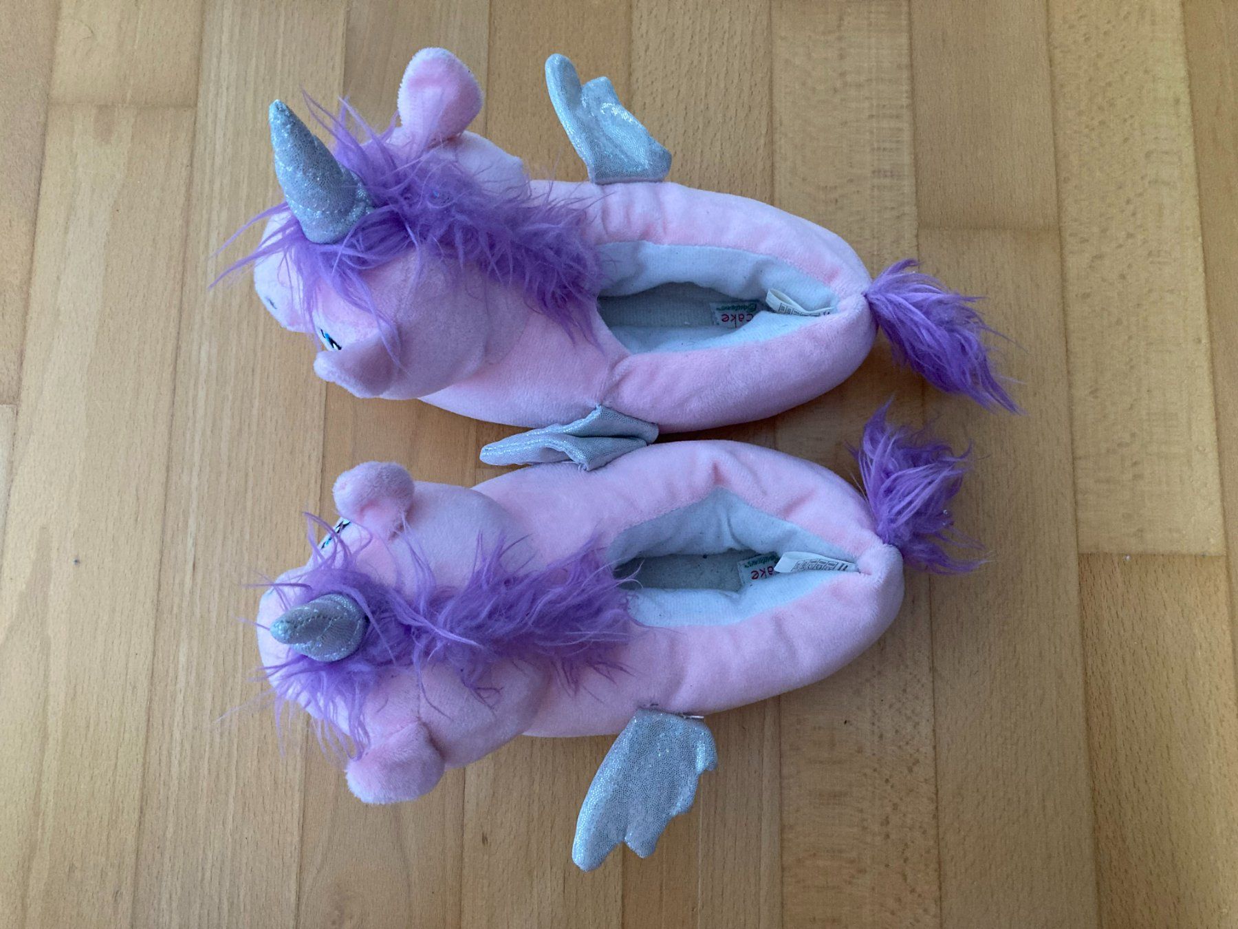 Dosenbach Chaussures filles: Kuschelige Einhorn-Finken – D'occasion à Muttenz par Juvenile33 4