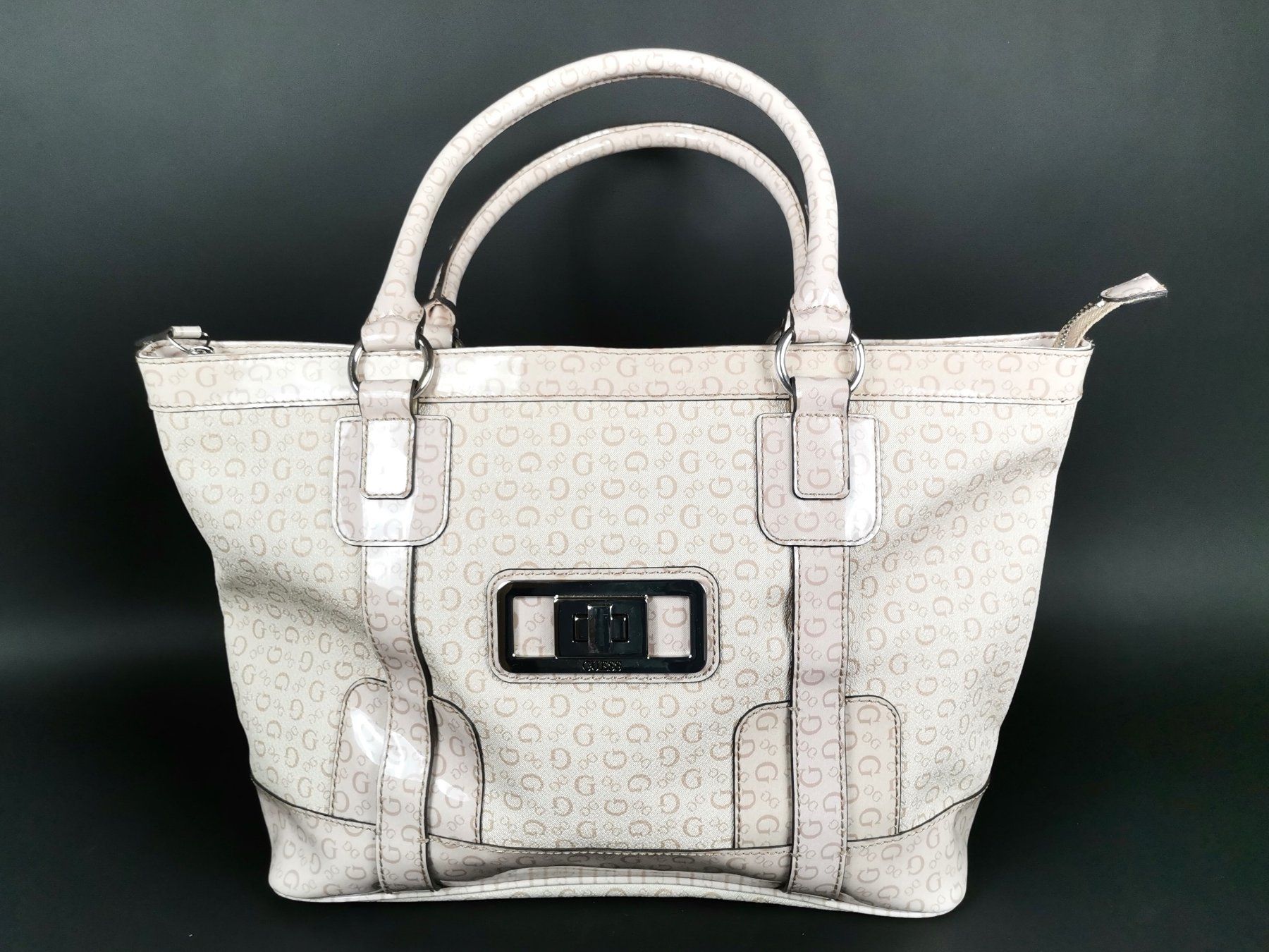 Guess Borse da donna: GUESS Tasche Beige/Rosa – Usato da Schaffhausen venduto da Restwert_SH
