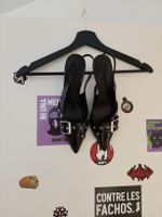 Buffalo Kittenheels schwarz Lack Schnalle spitz neuwertig