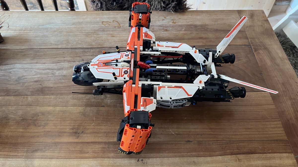 Lego Kit di costruzioni: LEGO Technic 42181 VTOL Heavy Cargo Spaceship – Usato da Vilters venduto da kid_calypso 2