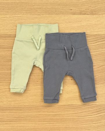 2 Baby Hosen blau und mint