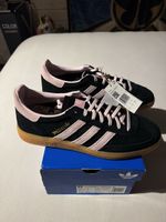Baskets Adidas Spezial 43 1/3 neuves