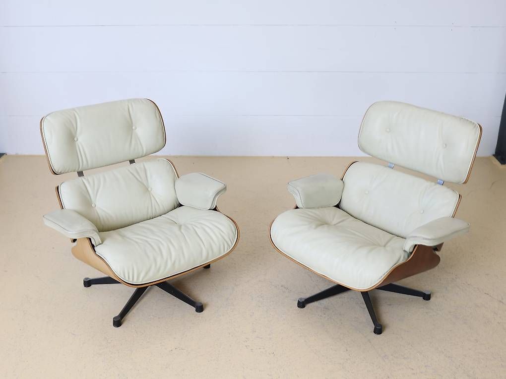 Eames Poltrone: Eames Lounge Chairs von Vitra | Leder Créme – Usato da Meinisberg venduto da atelier_TILIJA 7