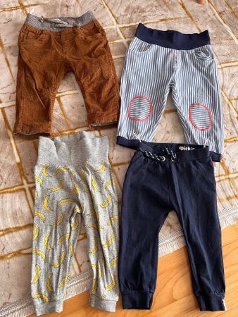 Hose,Set, 4 Stk, Grösse 74/80, Top Zustand für den Herbst!