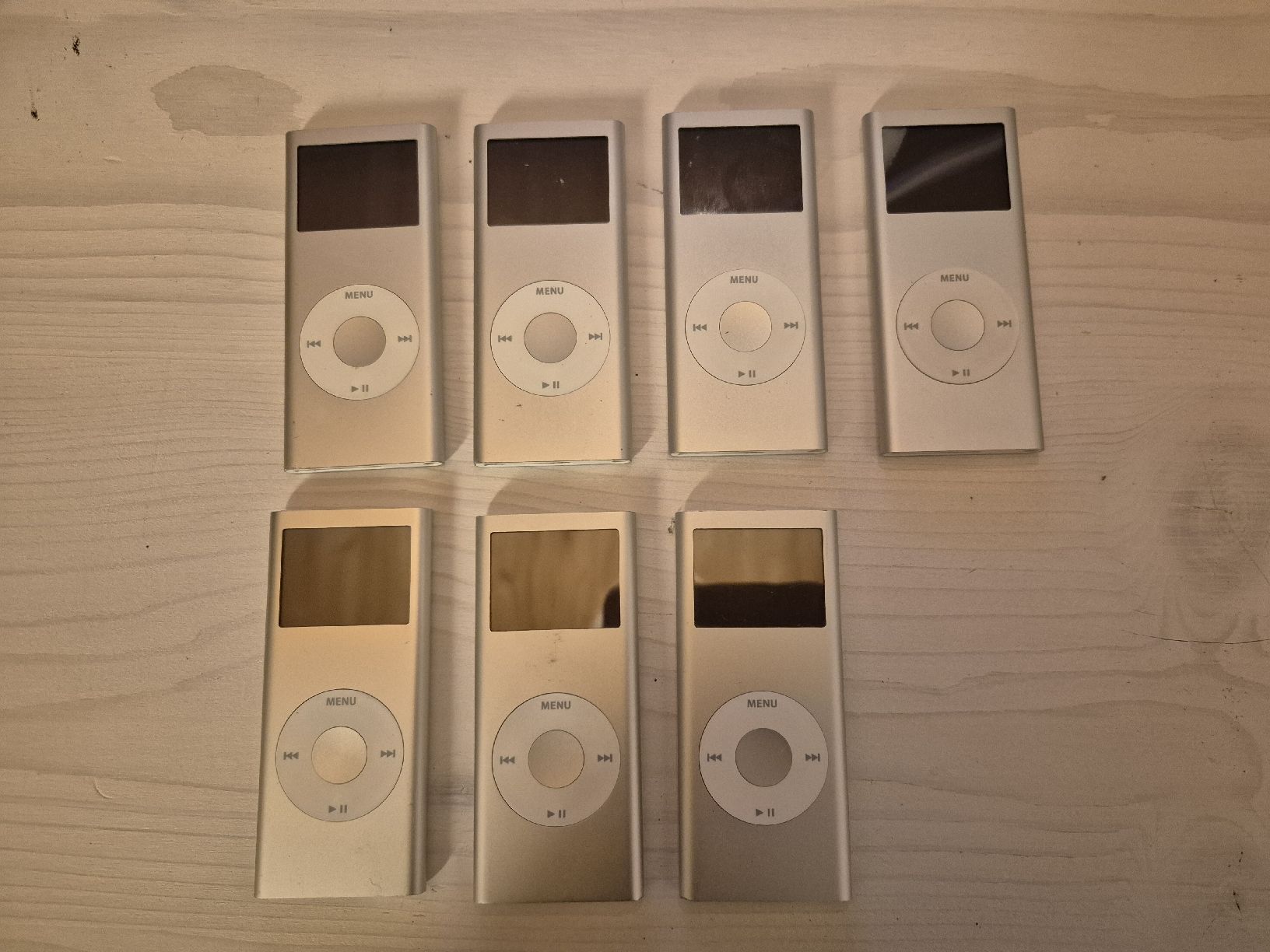 Apple Lettore multimediale portatile: ipod 2GB – Usato da Stans venduto da Krullebol