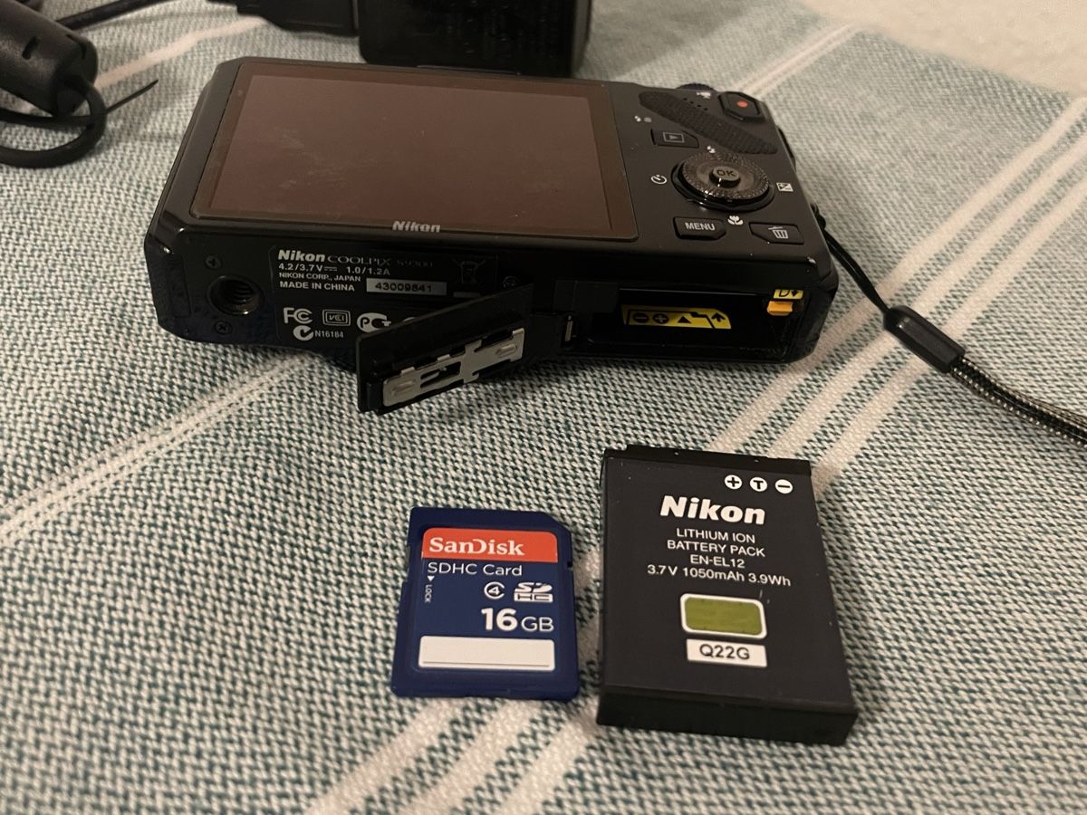 Nikon Fotocamera: Nikon Coolpix 9300 Digital Kamera – Usato da Zürich venduto da beli_30 5