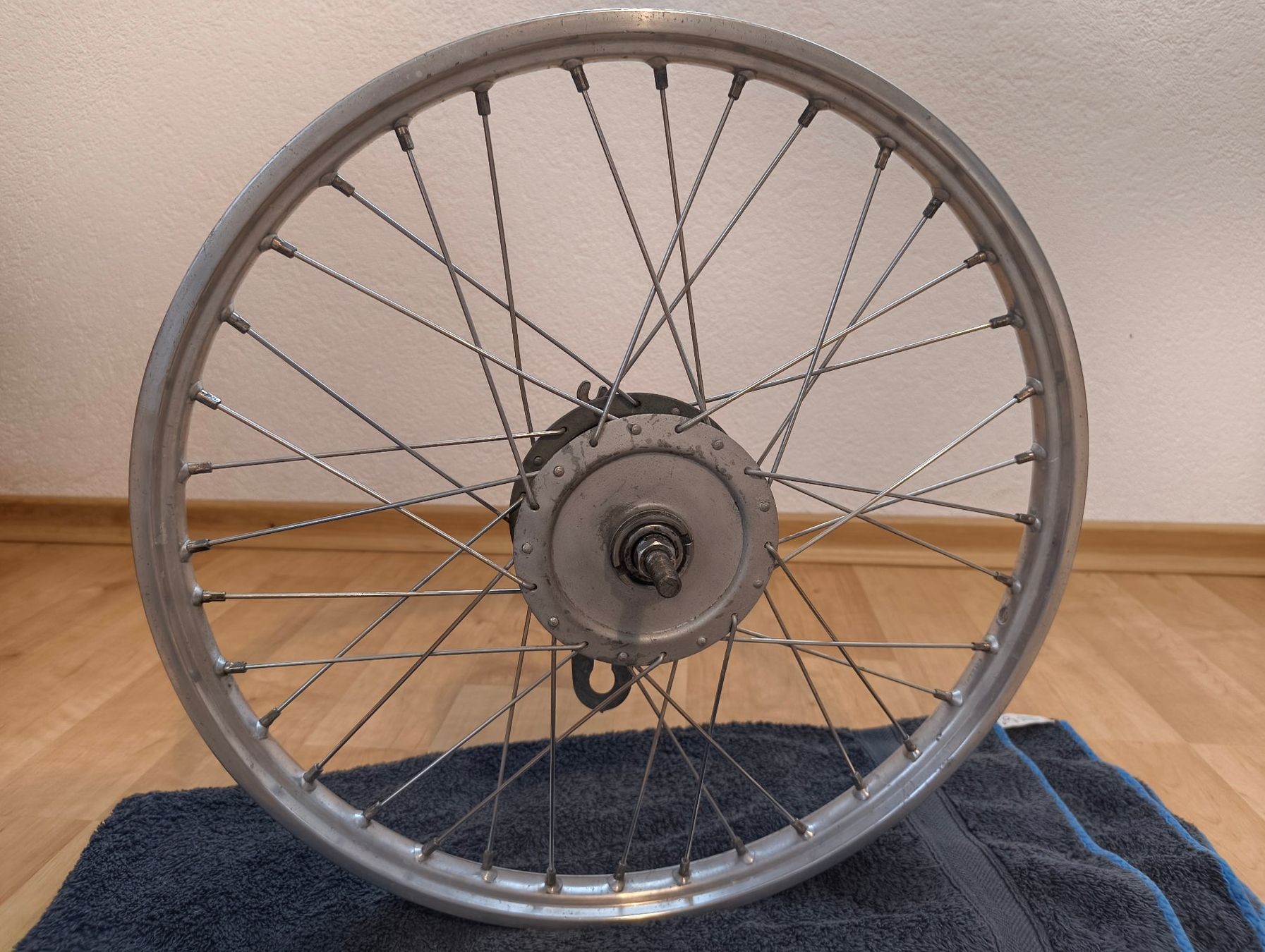 Sachs Cyclomoteurs: SACHS roue avant 17' – D'occasion à Froideville par bry_kml5 2