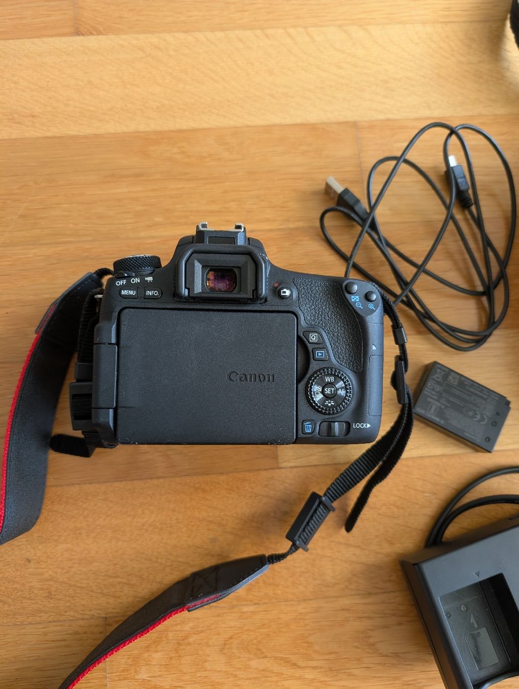 Canon Fotocamera: Canon EOS 760D – Usato da Neuchâtel venduto da lynne_mo 1