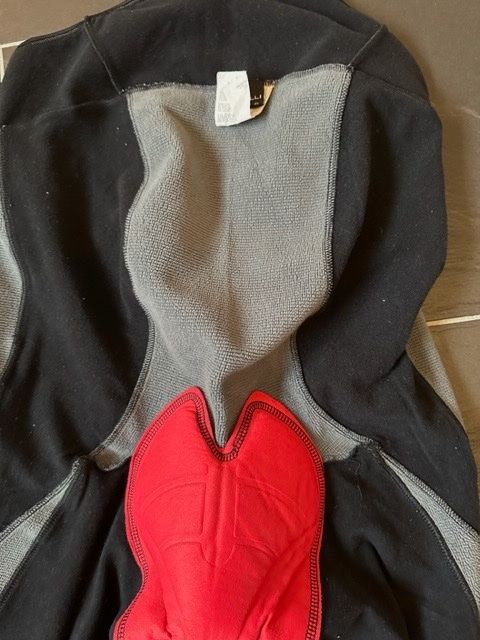 Castelli Lotti di vestiti: Castelli Winter Outfit – Usato da Altendorf venduto da Eisenmaennchen 6