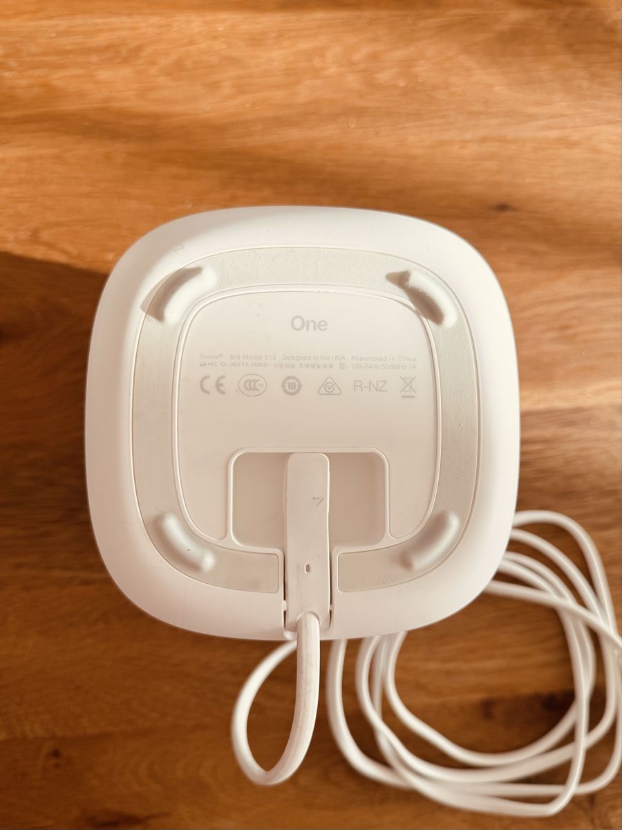 Sonos Casse acustiche: SONOS ONE S13 - Smart Speaker Play – Usato da Einsiedeln venduto da Nadine_Nadine 3