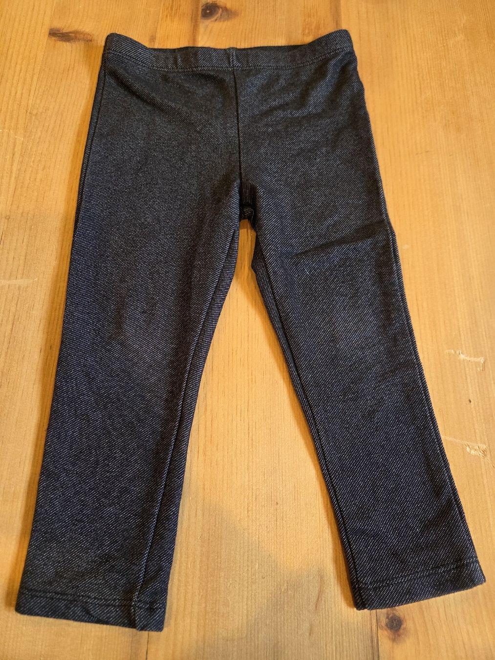 Calze & Collant: Kids Jeggins Gr 3T – Usato da Fraubrunnen venduto da amaree313