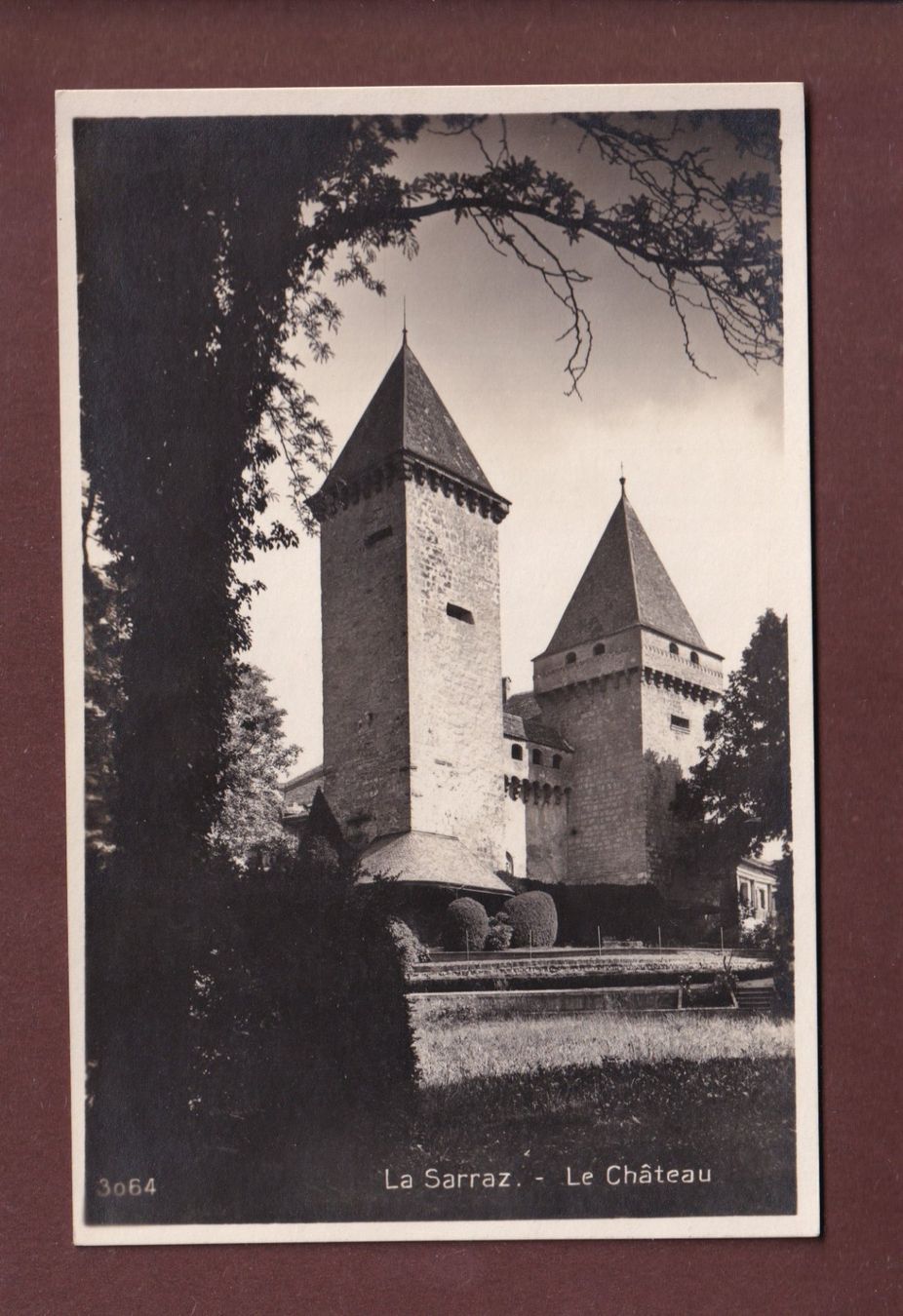 Cartoline postali: LA SARRAZ - Le Château – Usato da Pully venduto da nicecards-shop