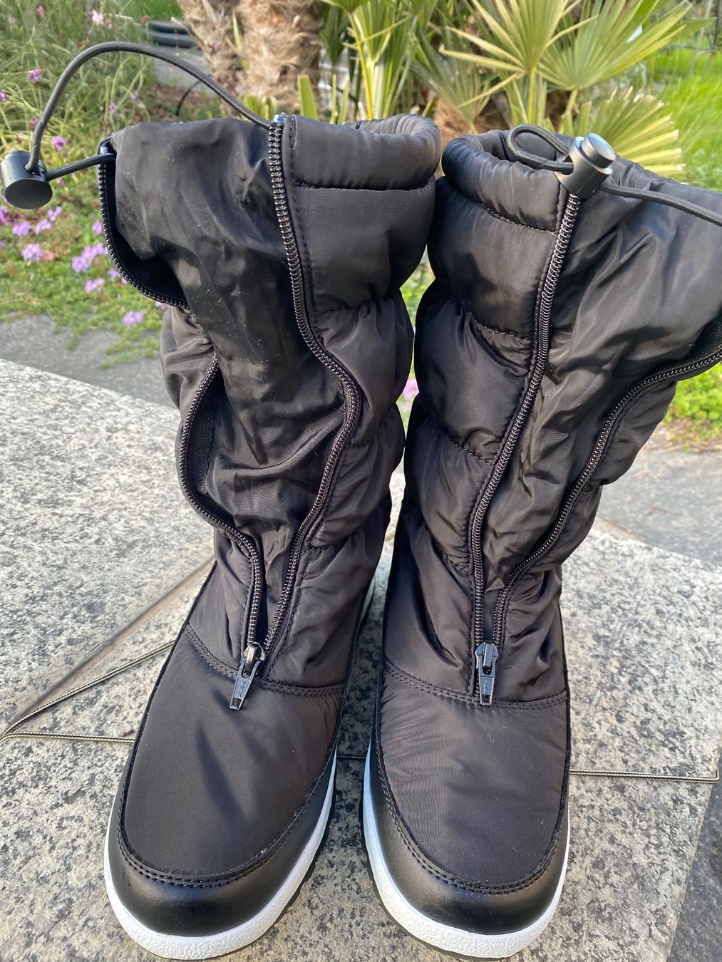 CMP Scarpe da donna: Neuwertige CMP Winterstiefeln/Snowboot, Gr.39 – Nuovo (secondo la descrizione) da Vezia venduto da luce2011 1