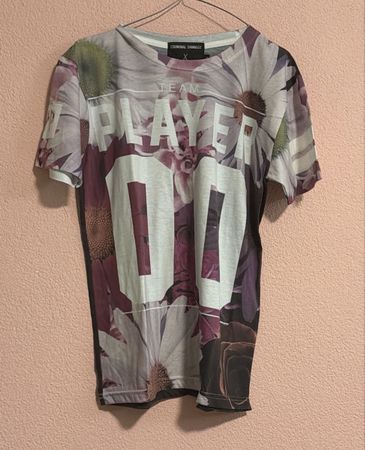 T-Shirt Criminal Damage floreale taglia M, come nuova!