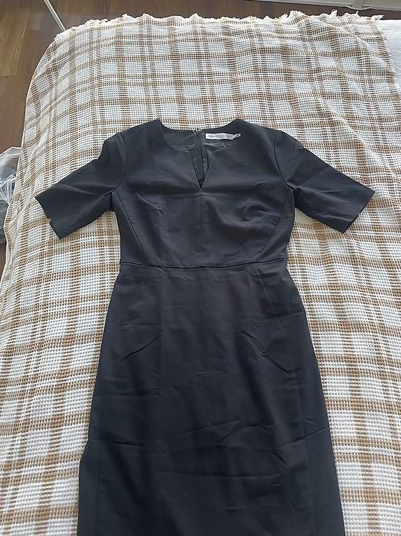 Robes: Etuikleid, Grösse 38 – D'occasion à Luzern par ramona.villiger