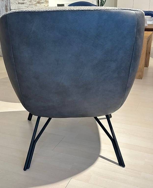 Sessel: Polstersessel ICONS ab Ausstellung – Gebraucht aus Urtenen-Schönbühl von wohnstudio_haller 1
