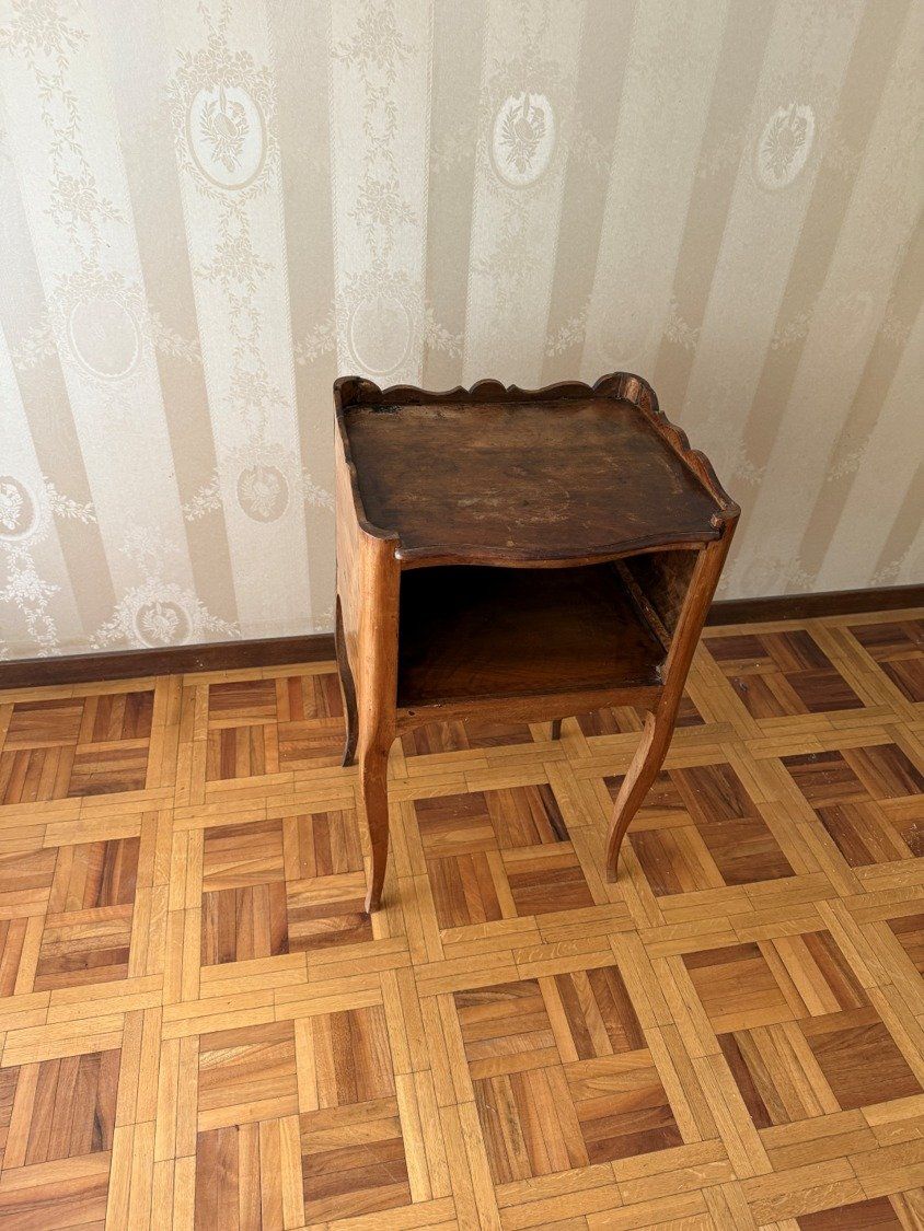 Tische: Beistelltisch – Gebraucht aus Visp von tey_9phr
