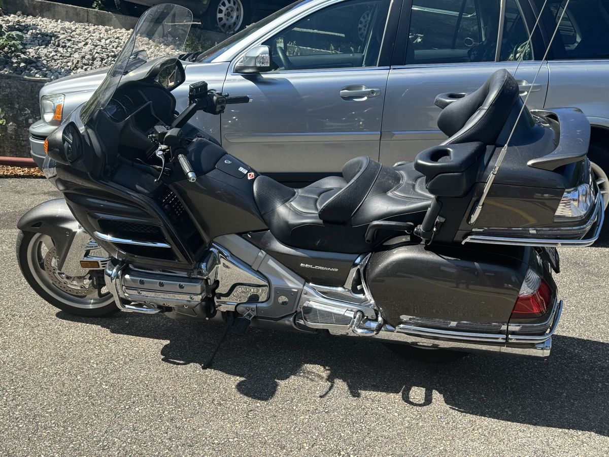 Honda Strada: Honda Goldwing – Usato da Mümliswil venduto da Millonighans 1