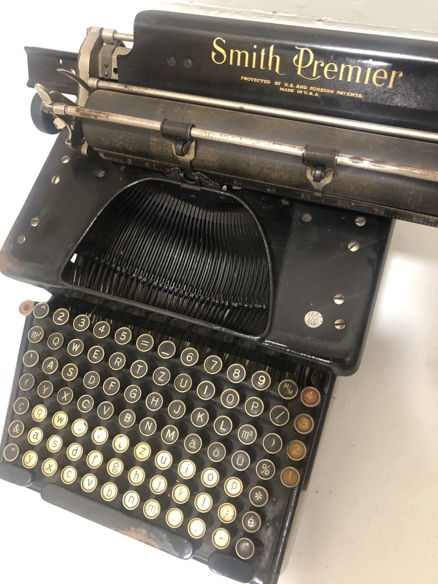 Schreibmaschinen: Machine à écrire ancienne Smith Premier No 10 - vintage – Gebraucht aus Lausanne von Stephaniesdressing 4