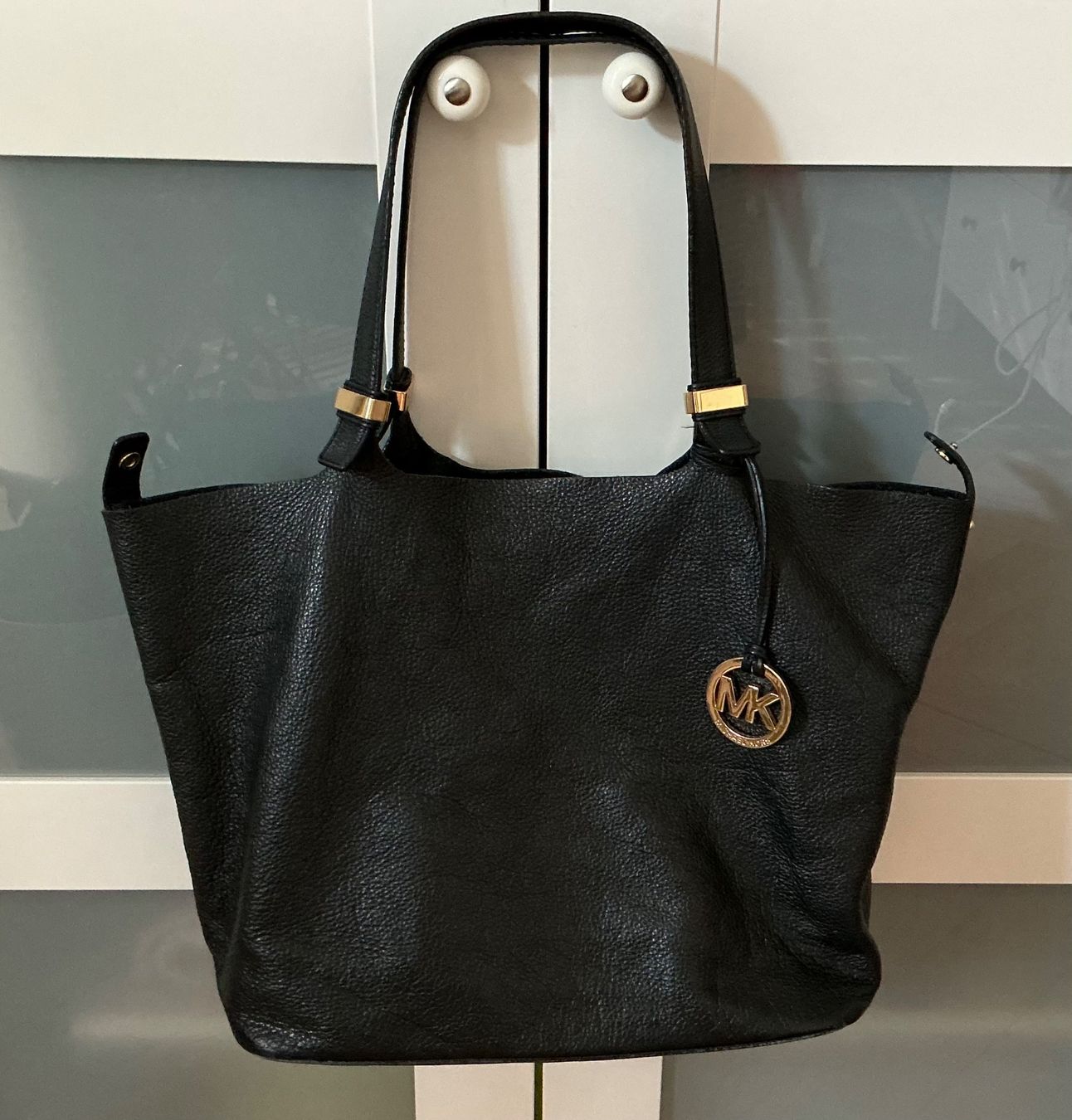 Michael Kors Borse da donna: Handtasche Michael Kors Leder schwarz – Usato da Zürich venduto da ana_7wny 5