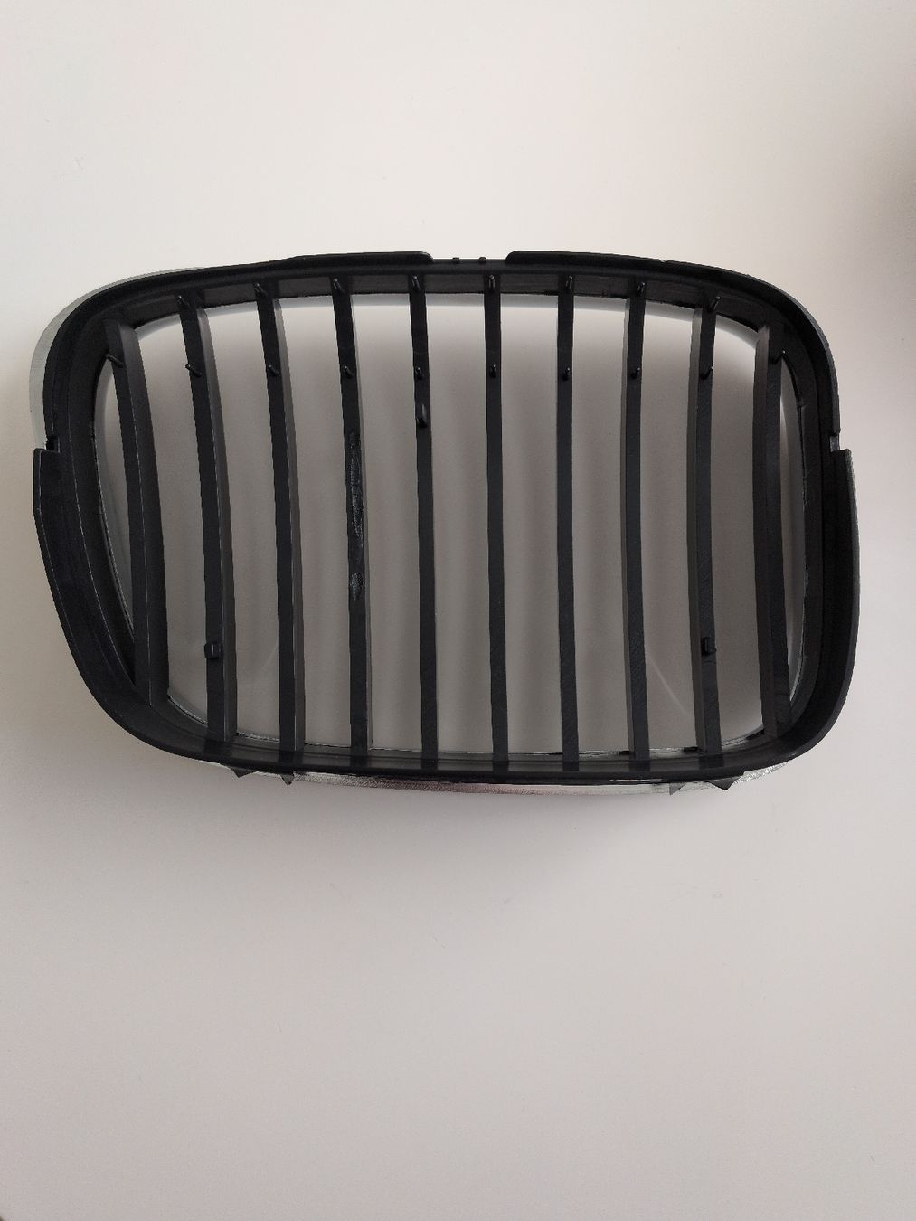 BMW Alle Autoersatzteile: BMW E39 Kidney Grille Left Side Chrome Black Replacement – Neu (gemäss Beschreibung) aus Carouge GE von wilks.reid 1